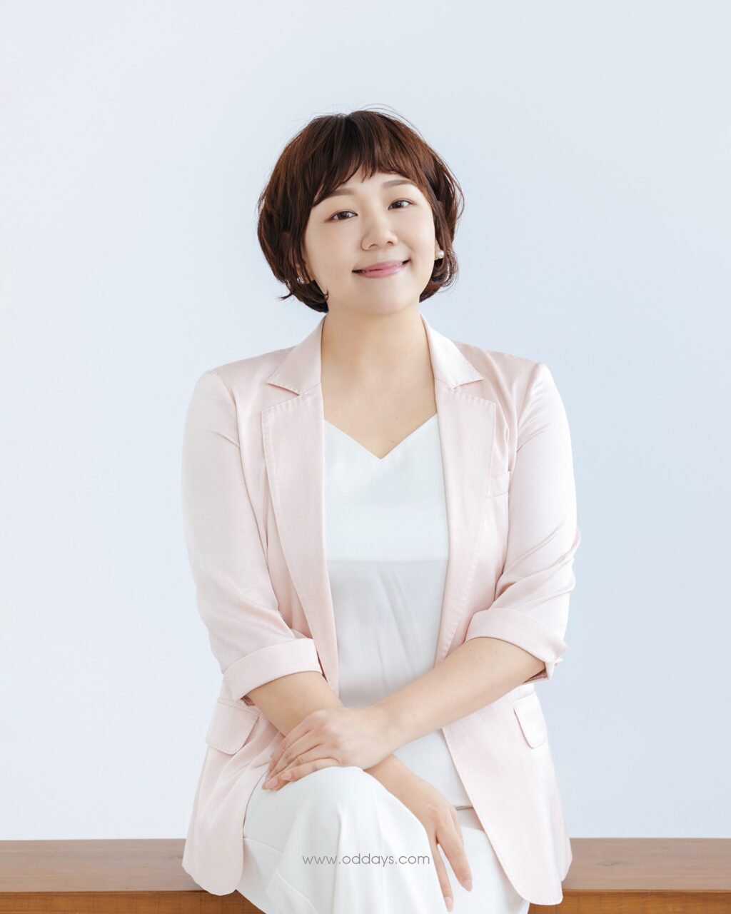 Instagram post from oddays.photo. This post is in position 5.