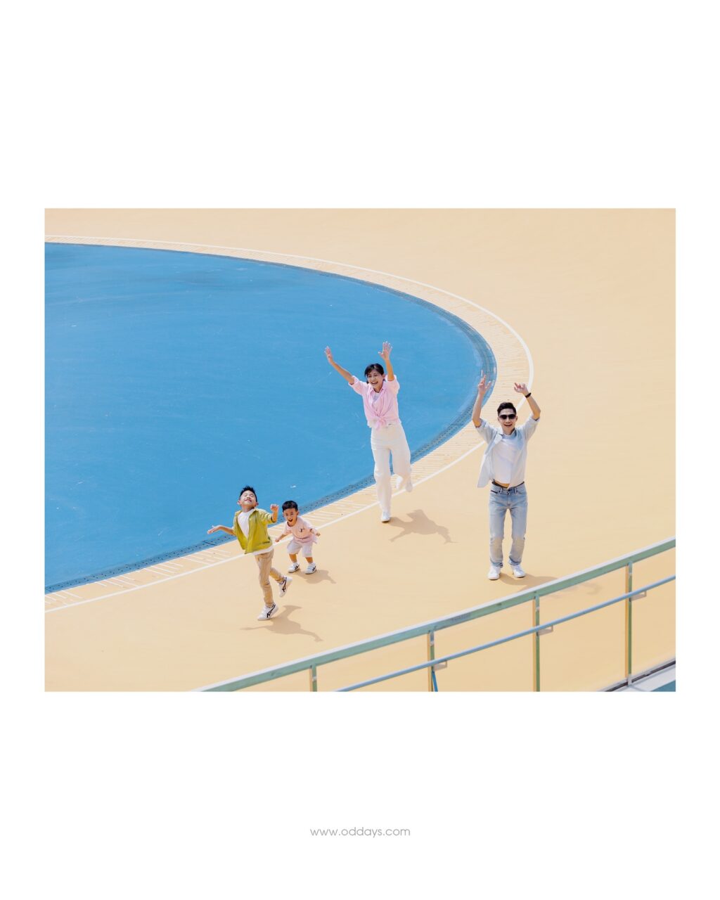Instagram post from oddays.photo. This post is in position 0.