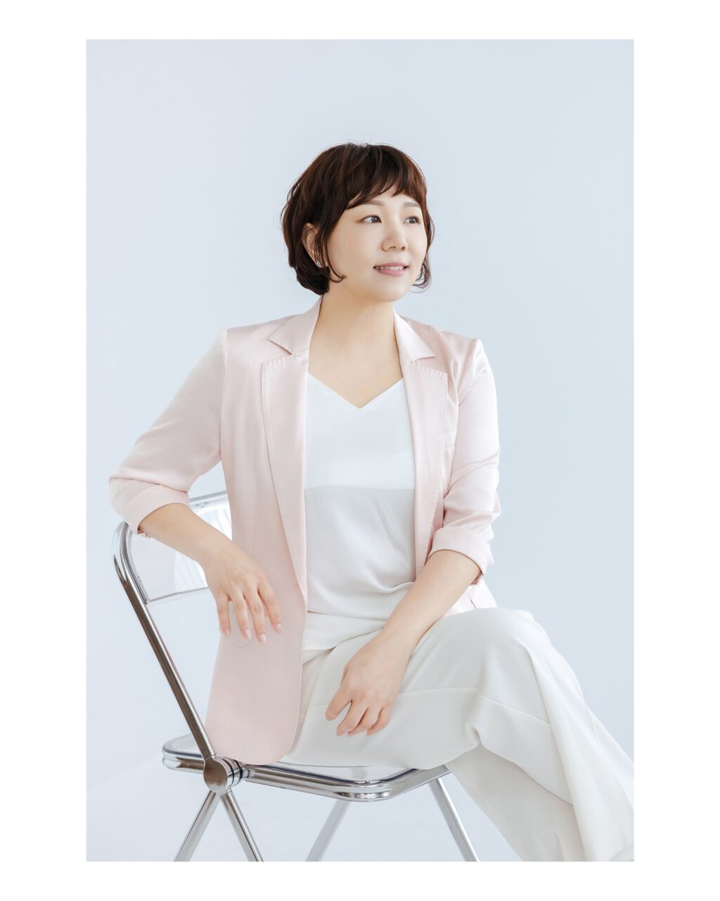 Instagram post from oddays.photo. This post is in position 4.